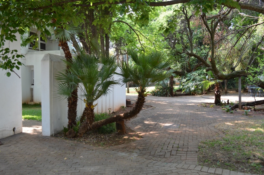 4 Bedroom Property for Sale in Wilkoppies North West